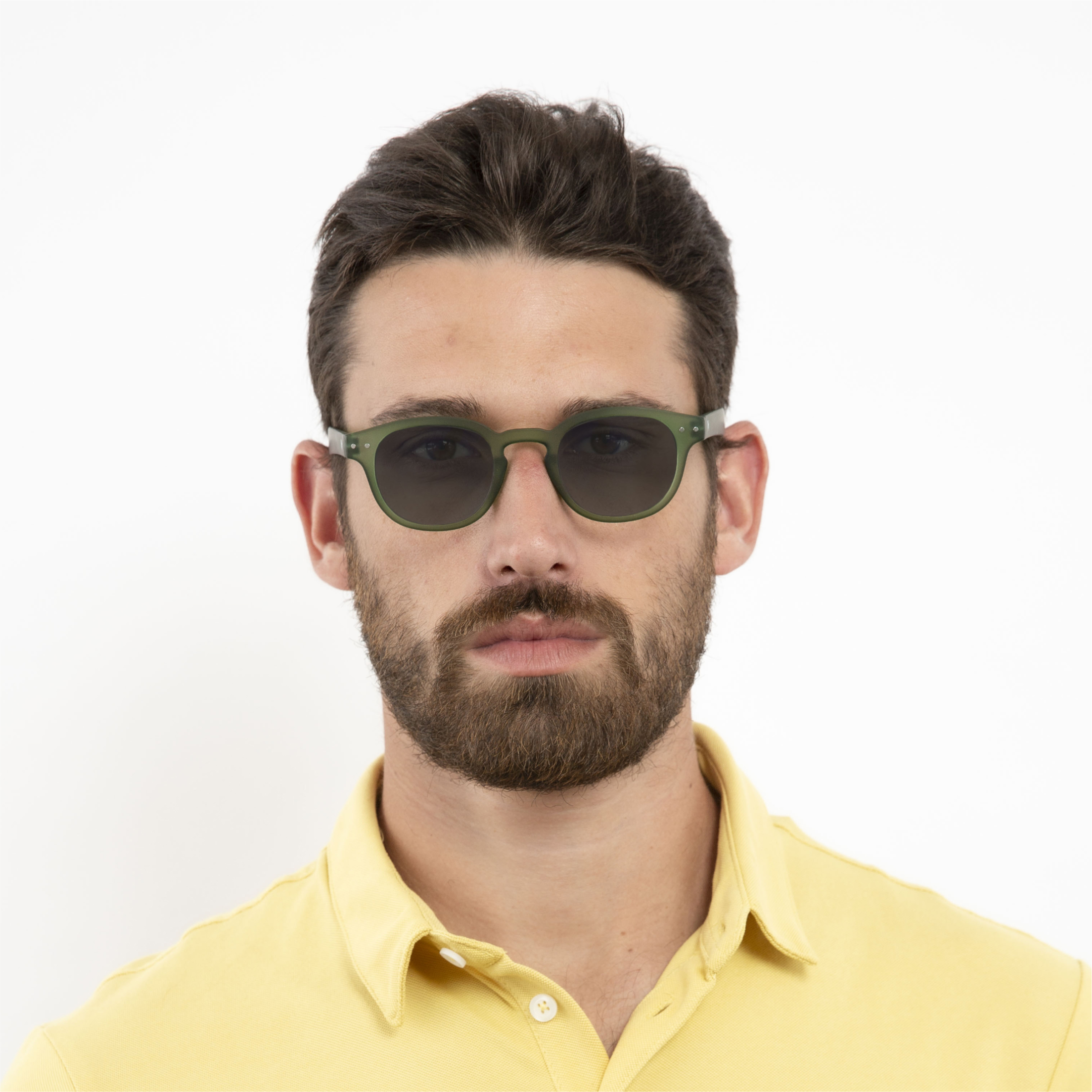 transition-photochromic-glasses-grey-lenses-men-anton-green-front