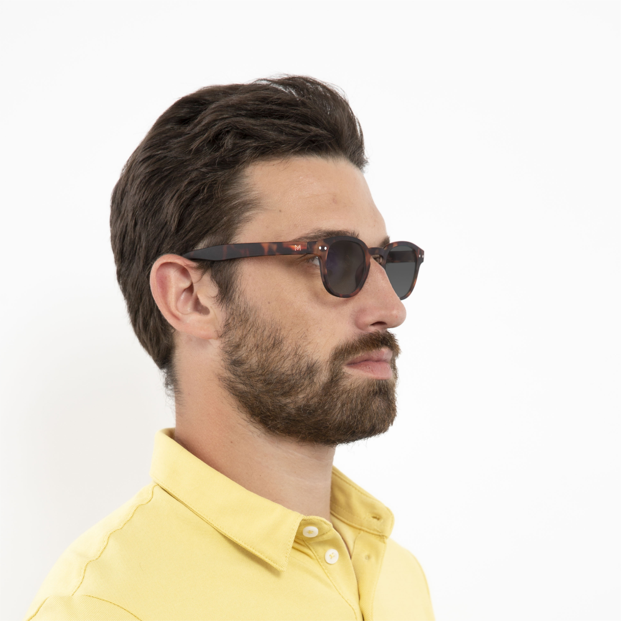 transition-photochromic-glasses-grey-lenses-men-anton-tortoise-profile